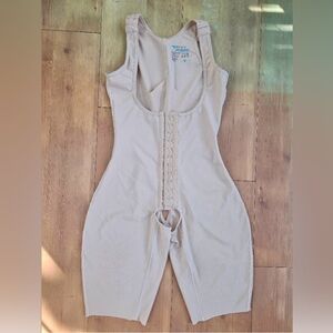 Marena female curves bodysuit short length